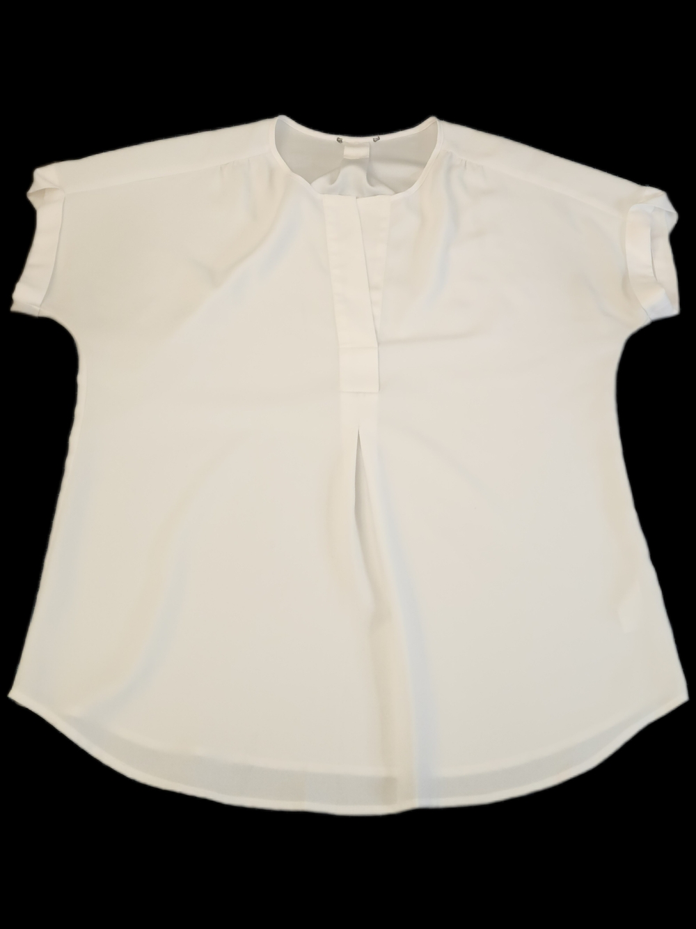 #WC145 Relaxed White Short-Sleeve Blouse with Front Placket